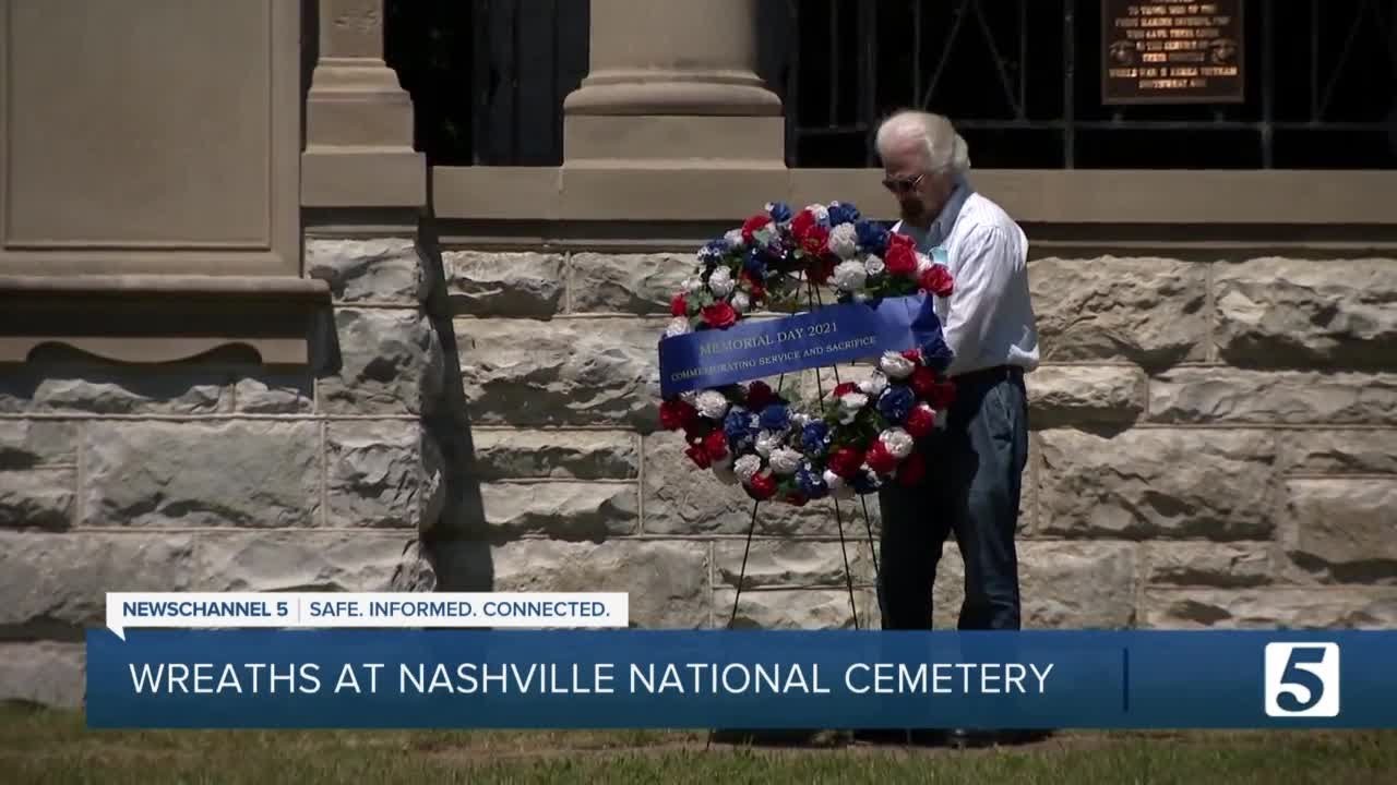 Memorial Day wreath-laying ceremony held at Nashville National Cemetery ...