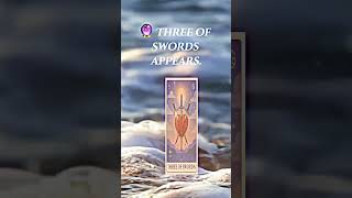 ♓ Pisces— This Heartbreak Cracked You Open —Beautiful Growth 🔮 #dailytarot #tarotreading #horoscope screenshot 3