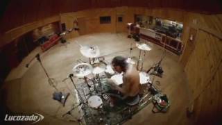 Miniatura de vídeo de "Travis Barker Drum Solo & Recording"