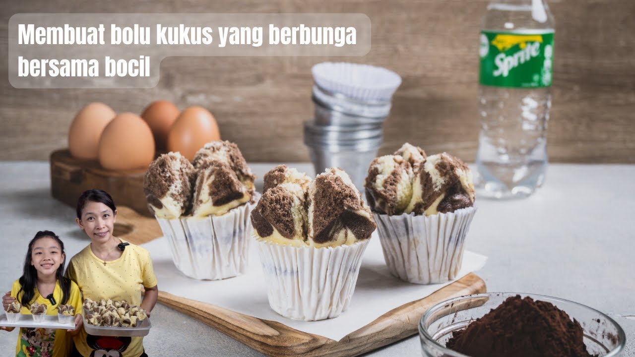 Membuat bolu kukus yang berbunga bersama bocil
