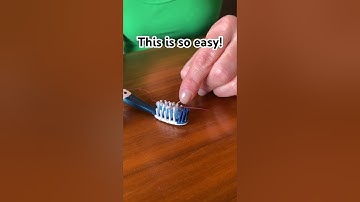 This sewing #hack makes needle threading so easy! 🧵🪡#sewing #sewingtips #needlework