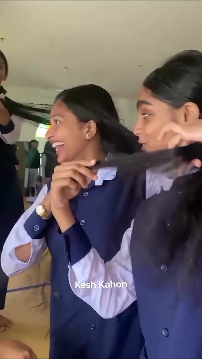 Long hair girl's funny hair played by friends 😍 #funny #longhair #hairplay #hairstyle