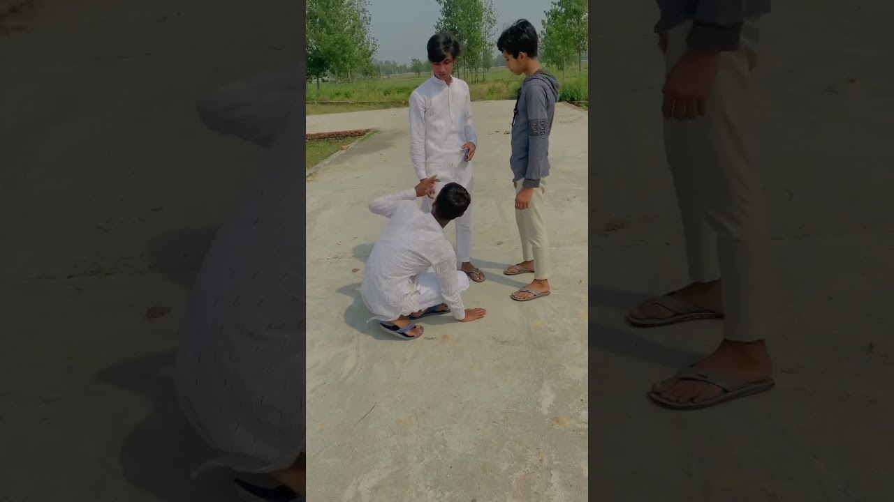 2 repee ka kamal 🤣 #shorts #funnycomedy #comedy #viral #short
