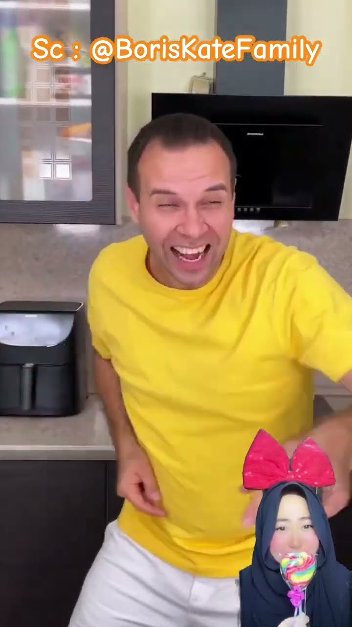 PAPA NGE PRANK BOLA LUNTUR ⁉️ EHH KABUR DI MARAHIN MAMA ?@BorisKateFamily #shorts #funny #dubbing