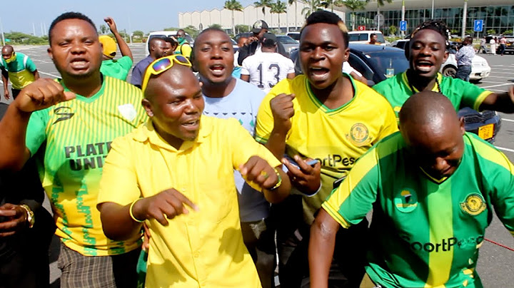 MASHABIKI WA YANGA WAVAMIA MAKAO MAKUU TFF KUWASNDIKIZA VIONGOZI WAO