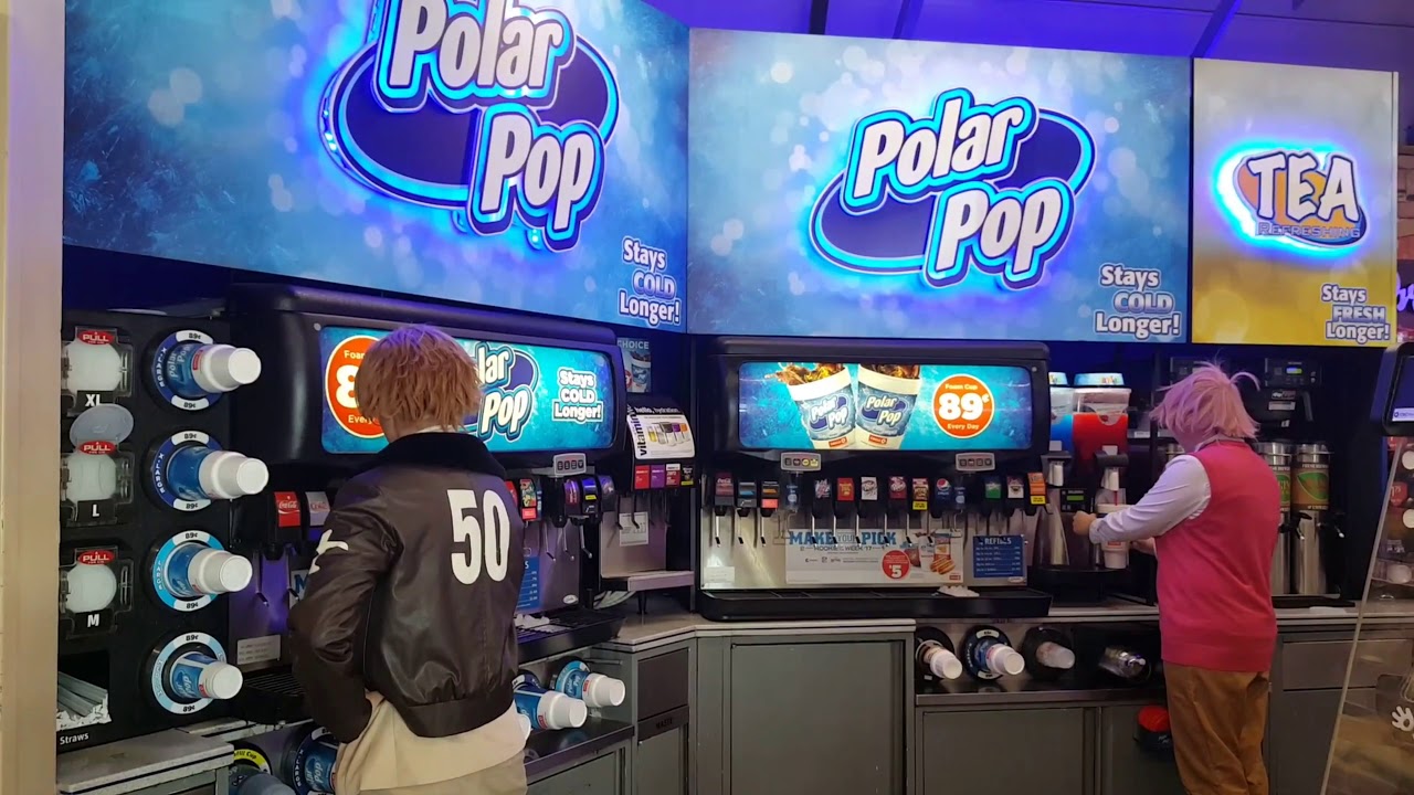 [Hetalia Cosplay Crack] When America Takes Ollie to Circle K