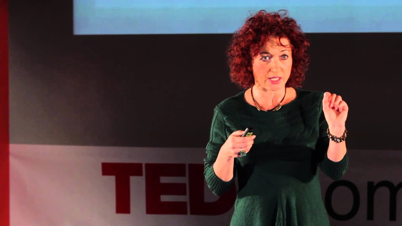 Görbe tükörben a szexualitásunk: Andrea Kriston at TEDxSomlóiStWomen