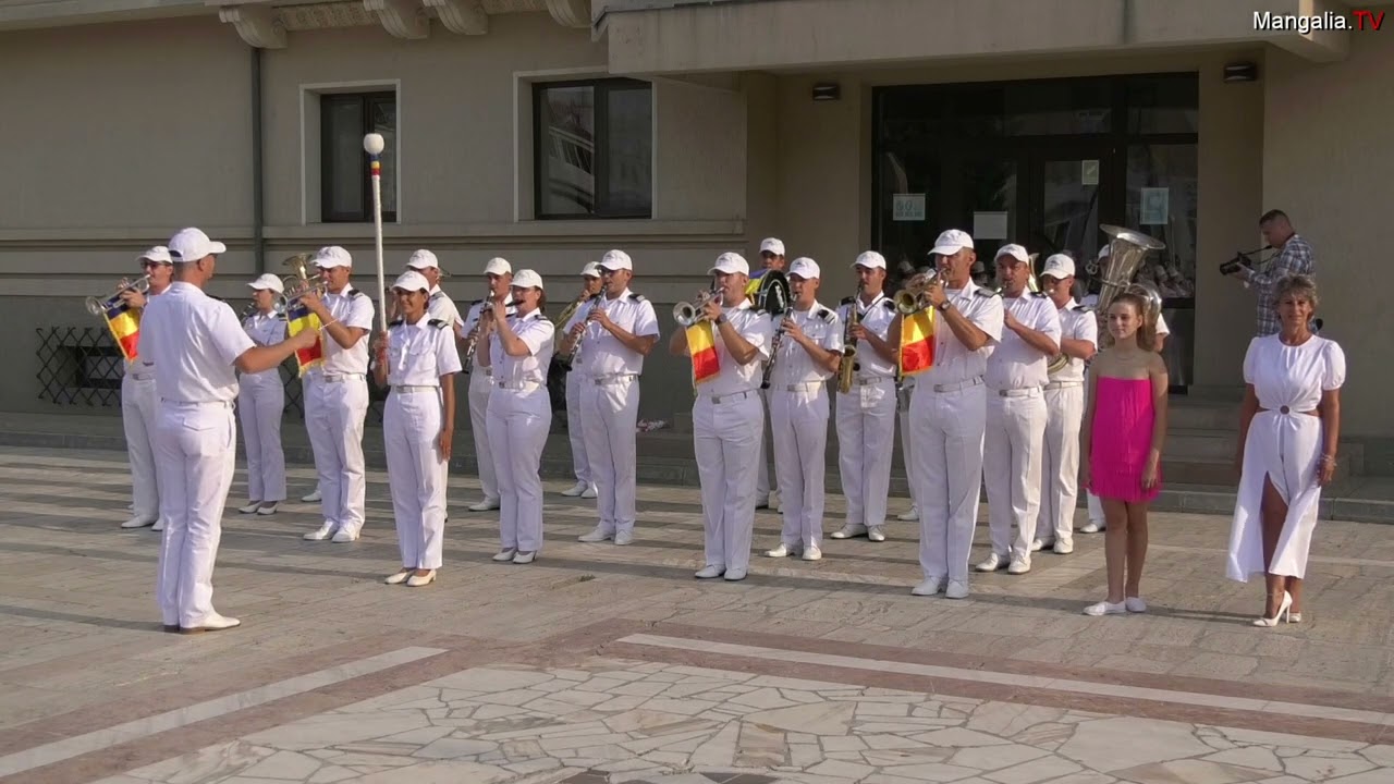 Muzica Militară a Forțelor Navale, concert în Piața Revoluției din Municipiul Mangalia