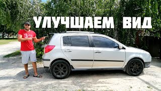 : Geely MK Cross              