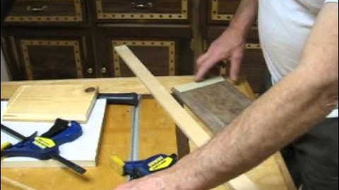 Making a Walnut Box with Wood Inlays - Part 3