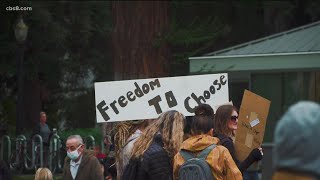 Thousands take to steps of the Capitol to protest Newsom's vaccine mandate for students