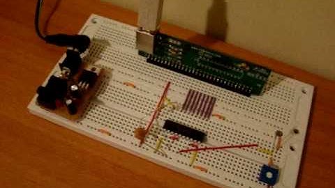 ADC0804 Analog to Digital Converter with CdS Sensor