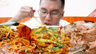 東北菜真是太絕了，四個人六個菜 #vlog美食记 #美食 #吃货推荐官 #哈尔滨美食 #小吃 #好好吃饭大赛