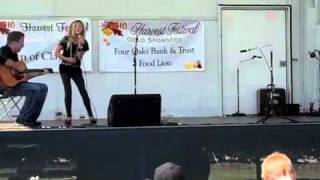 Addie Williams singing Addie Williams singing