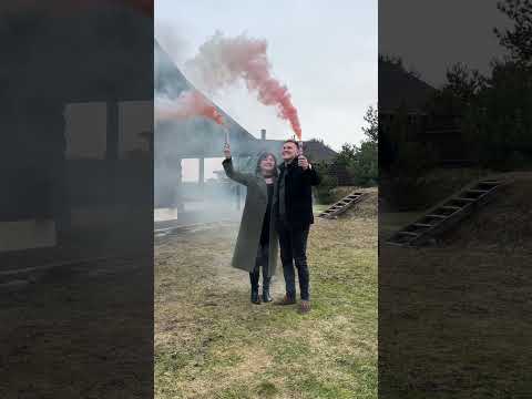 двухцветный цветной дым