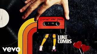 Luke Combs - Lovin' On You (Lyric Video) chords