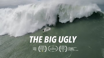 Nazeré Portugal - Dramatic Rescue of a Fallen Big Wave Surfer (HD Drone)