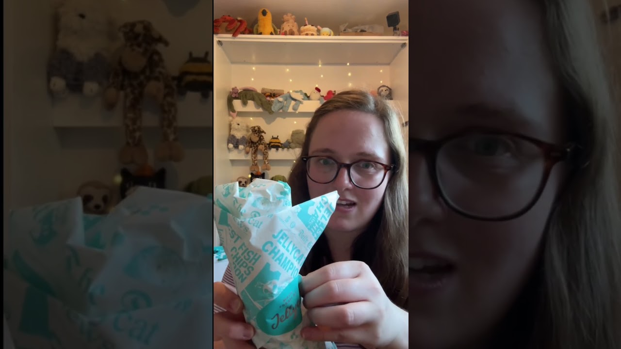 Unboxing my Jellycat from the London Fish & Chip experience ✨