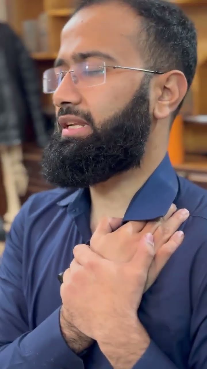 Fix neck pain by this simple stretch. #neck #neckpain #pain #stretching #foryou #tips #health