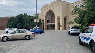 Man fatally shot inside Tuttle mall, 1 in custody