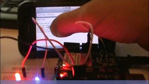 Arduino  Project :Control LEDs over wifi using  WiShield