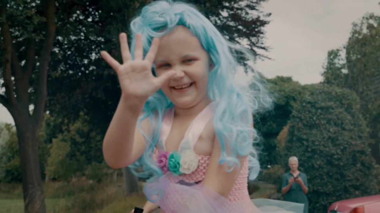 De liefste wens van Ize: Een regenboogeenhoorn