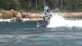 SPEED BOAT NYARIS KARAM RATUSAN PRAI DAN PULUGAN PAKESAN TERJANG OMBAK ANGIN DI