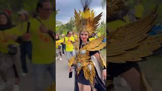 Download Lagu pesona maskot cewek cantik di karnaval #karnaval #shortvideo #youtubeshorts MP3