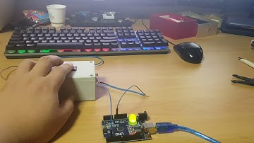 스위치 On/off를 통해 모니터 키고 끄기(전원이 아닌 프로그램으로 구현)