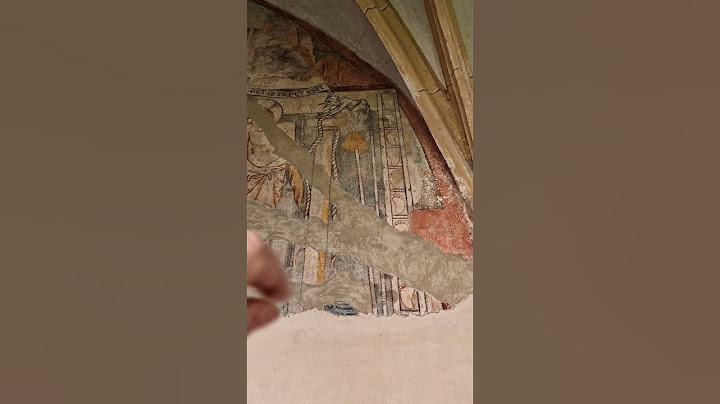 Sapete cosa sono le orme sulla scala nel chiostro dei francescani a Bolzano?