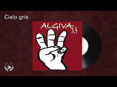 Watch the video for Cielo gris