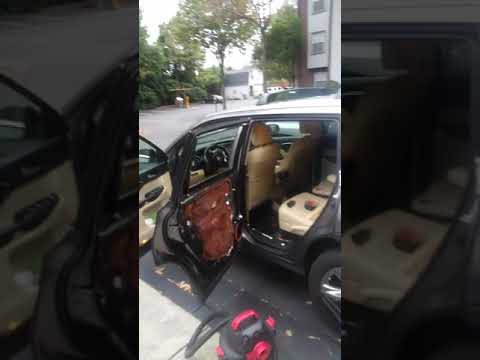 Auto glass replacement