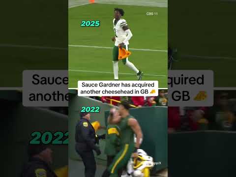 Sauce has his hands on another cheesehead 😭 #shorts