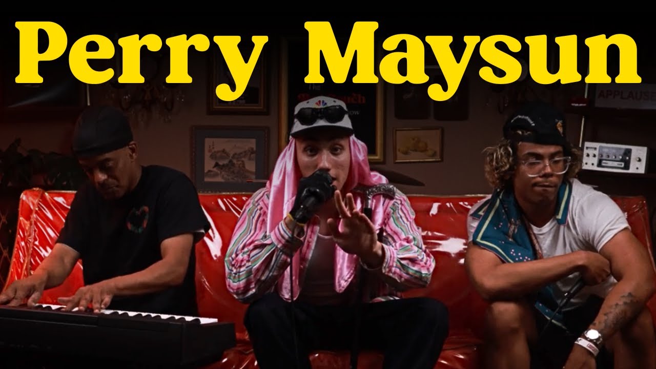 Perry Maysun Live on Red Couch