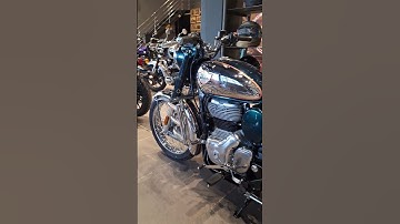 Thumbnail of Emerald Green ☆ CHROME #royalenfield #classic350 #shorts #viral #trending #ytshorts #yt #bike #rider