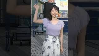 竹俣紅アナのバイバイ＃小刻みにジャンプ