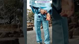 サックスのジャージ上下から、上着だけ脱ぐ様子 #Shorts #体操服 #着替え #ジャージ #自撮り #selfie