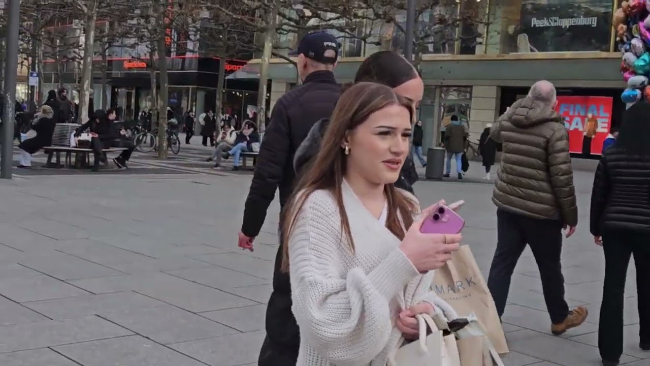 FRANKFURT/GERMANY/Walking Tour of Hauptwache/New Year 2025