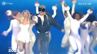 Shirin David & Ski Aggu - atzen und barbies (Live vom Brandenburger Tor)