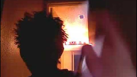 How To Get A Five icon Dock and on a 2.0 iPhone/ipod touch without kate!