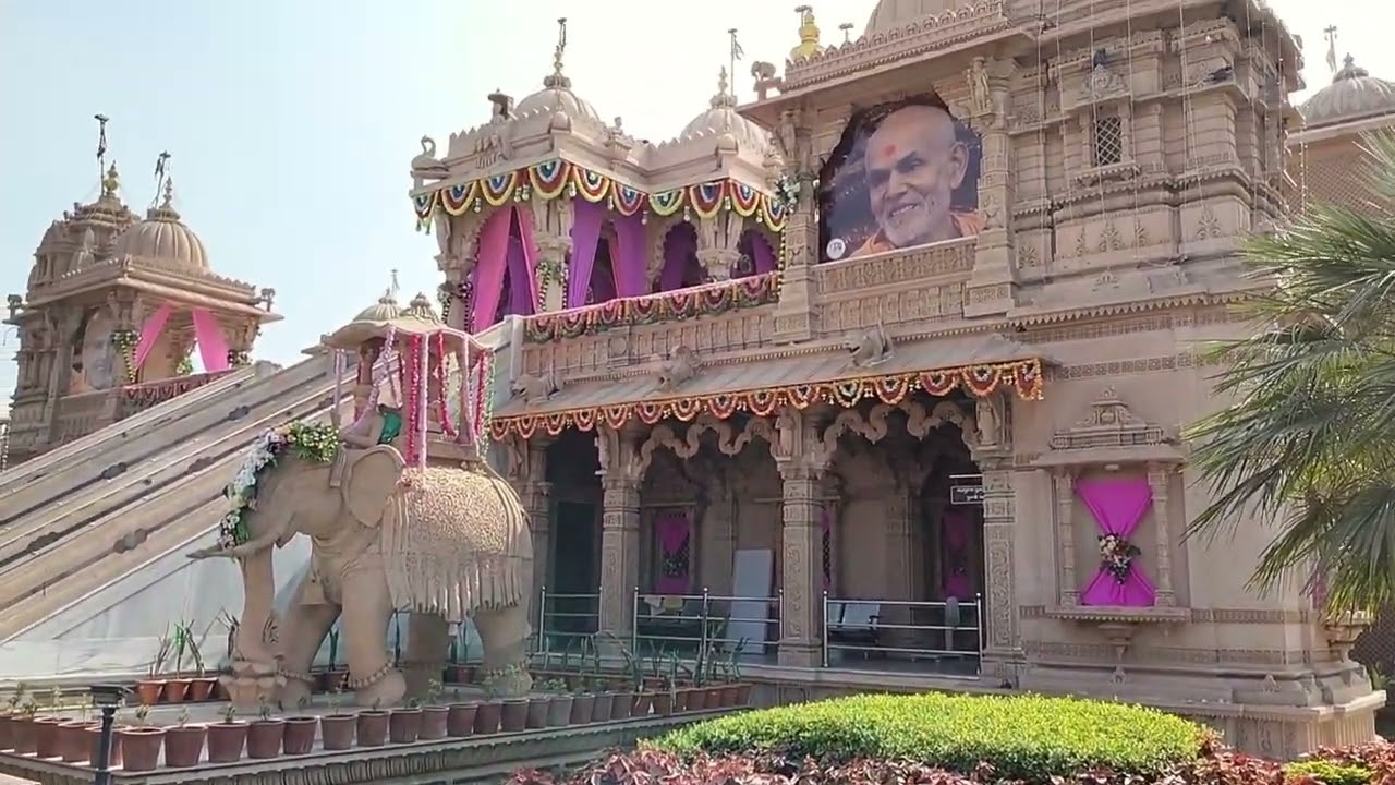 😊અટલાદરા સ્વામિનારાયણ 🛕મંદિર નું ડેકોરેશન તો જોવો 😱