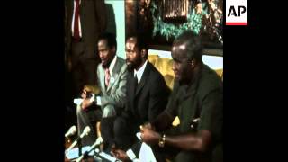 SYND 8-6-74 SAMORA MACHEL GIVES PRESS CONFERENCE