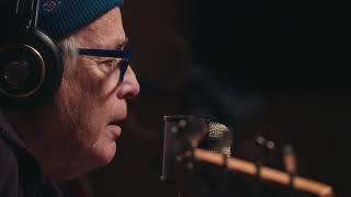 Video thumbnail of "Ry Cooder - Everybody Ought to Treat a Stranger Right (Live in studio)"