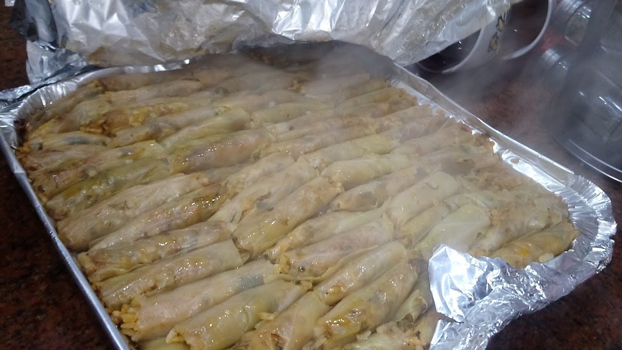 اقسم بالله المحشي ده من غير ولا نقطه مياه مشوي وكمان بطعم الفحم