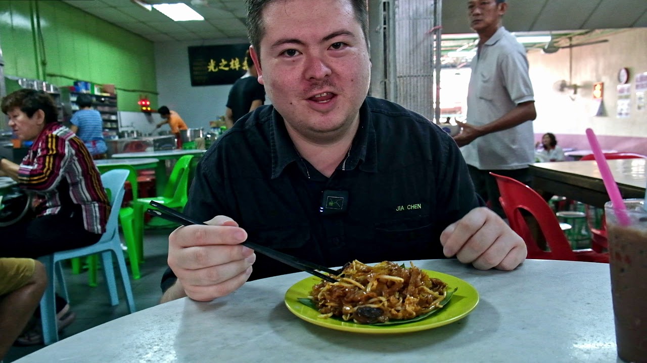 Char Kway Teow Penang at Air Itam Kedai Kopi Wah Meng Penang Coffee ...