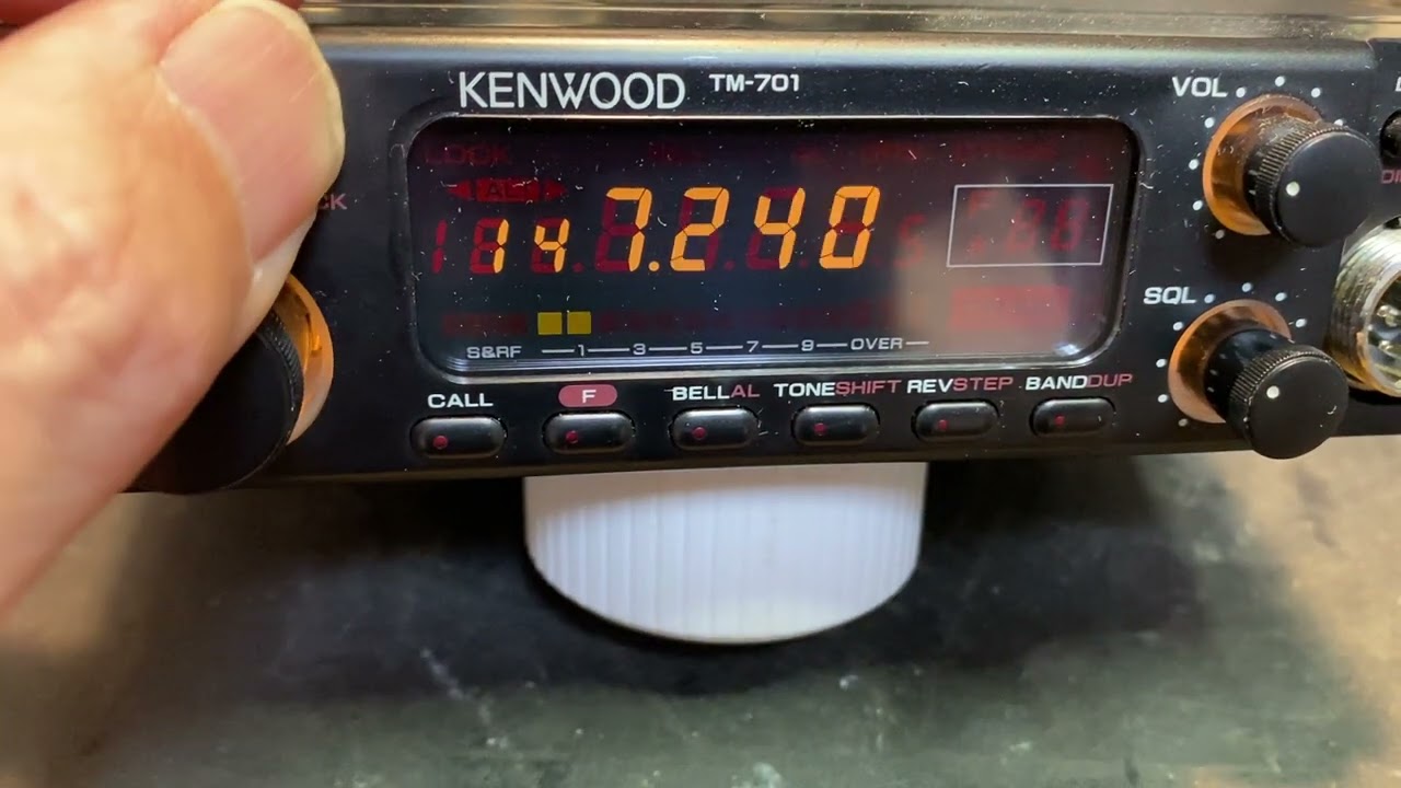 KENWOOD TM-701 - YouTube