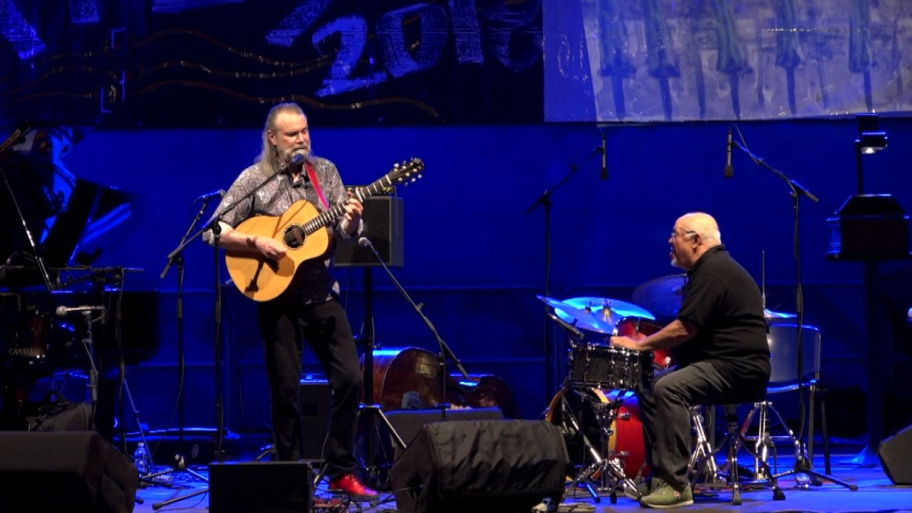 Beppe Gambetta & Ellade Bandini - Live percfest 2018