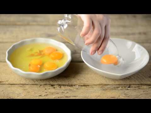 Video: Come Rimuovere Il Contenuto Da Un Uovo