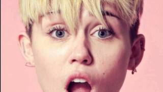 Video thumbnail of "Miley Cyrus - Hey Ya (Outkast Cover) Bangerz Tour"