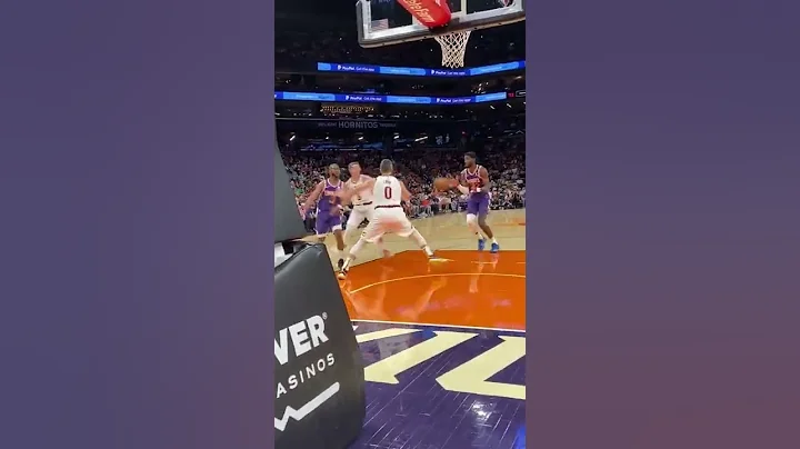 How is Chris Paul this good at 36 #shorts